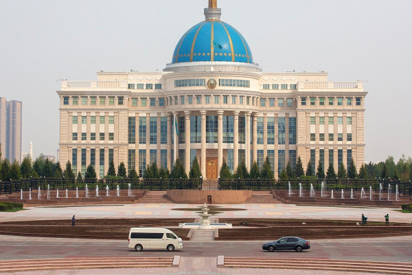 Президент Казахстана за год провел 252 часа в самолете &ndash; итоги года в цифрах