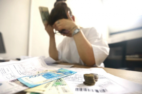 Долги по ЖКХ начнут взыскивать онлайн