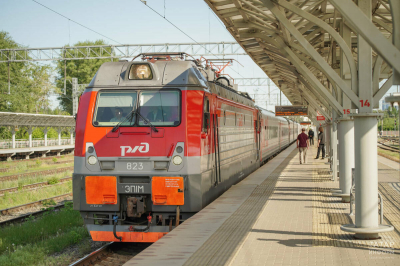 В России в пилотном режиме запустили сервис посадки в поезд по биометрии