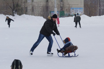 Каток &laquo;Медео&raquo; в Челнах не спешит закрываться с приходом весны