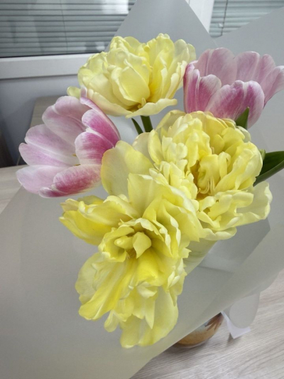 Нетерпимость к фруктам и косой срез: как правильно ухаживать за букетом