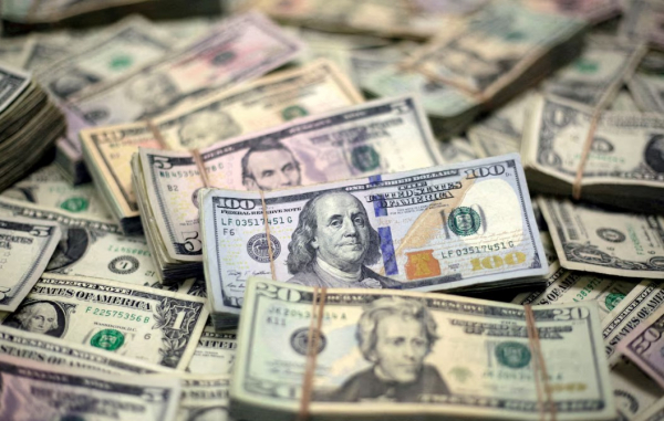 Индекс доллара вышел из минимума за 2,5 месяца