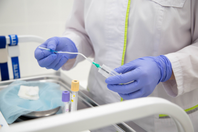 Врачи рассказали о&nbsp;состоянии пациента с&nbsp;признаками оспы обезьян