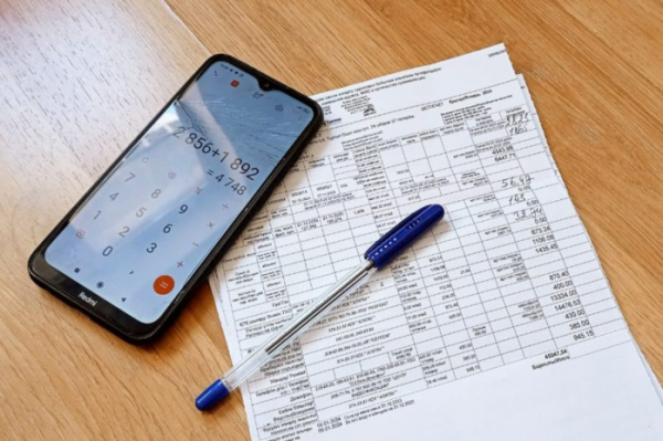 Бектенов пообещал не повышать тарифы на ЖКХ до конца года