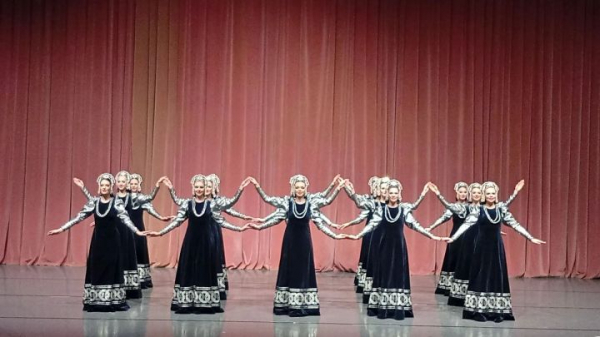 Без афиш, но с аншлагом: в Челнах выступила знаменитая &laquo;Березка&raquo;