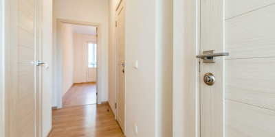 Юрист Соловьев: Безналичная оплата поможет защититься от схемы Долиной