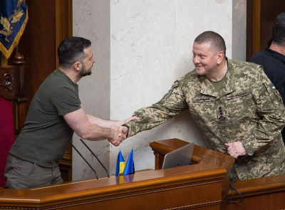 &laquo;Общество само возьмется за вилы&raquo;! Киеве ответили на слова Залужного &mdash; Украине нужны перемены