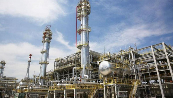 Завод по переработке газа с Кашагана начали строить в Атырауской области