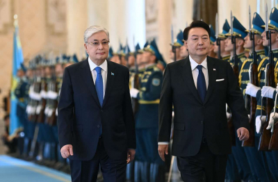 Президента Республики Корея торжественно встретили в Акорде