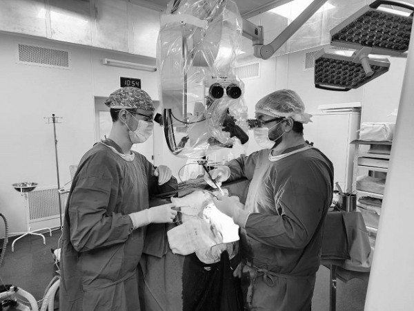 Давление 280, 9 дней реанимации и второй день рождения: врачи БСМП спасли женщину с лопнувшим сосудом мозга