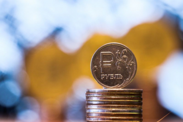 Массовые увольнения, спад доходов: почему рост рубля может стать проблемой