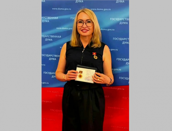 Акушер-гинеколог из Альметьевска Руфия Рафикова награждена медалью &laquo;Сокровище России&raquo;