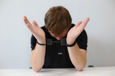 Двоих свердловчан задержали за жестокое убийство 18-летнего приятеля