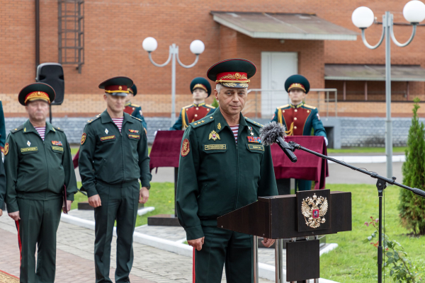 Начальник Главного штаба Росгвардии Сергей Бойко поучаствовал в открытии гранитных стел воинам-инженерам