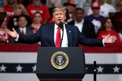 Сенатор Мерфи: Трамп по-прежнему обдумывает катастрофическое наземное вторжение