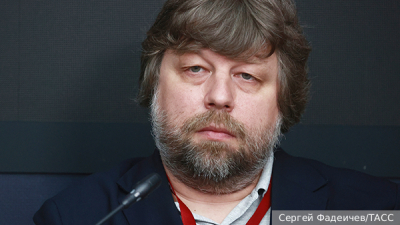 Ребенок погиб под щеткой уборочного трактора в Москве