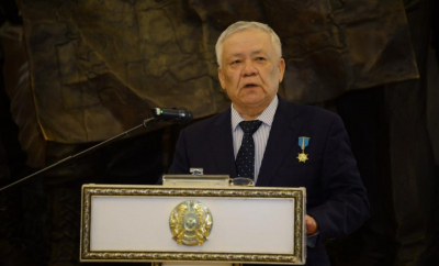Генерал Сагадат Нурмагамбетов: от командира взвода до министра обороны
