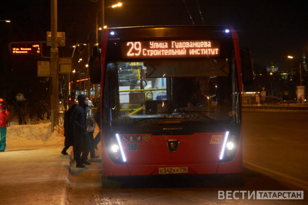 В Казани за три дня снегопадов в общественном транспорте проехали почти 1,5 млн человек