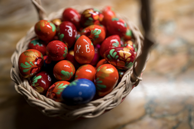 Врач Сластен рассказала об опасных красках для яиц