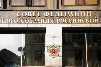 Член Совфеда Высокинский призвал не экономить на северном завозе