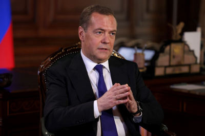 Медведев: западных лидеров ждет возмездие за попытки уничтожить Россию