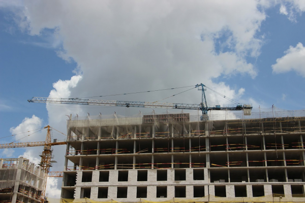 Нарушение норм при строительстве Президент назвал преступлением