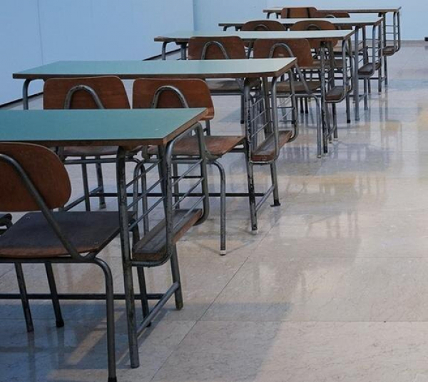 В школах предлагают ввести досмотр личных вещей учеников