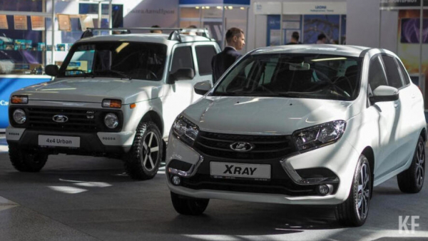 Многодетным семьям могут разрешить покупать отечественные автомобили на средства маткапитала 10/03/2026 &ndash; Новости