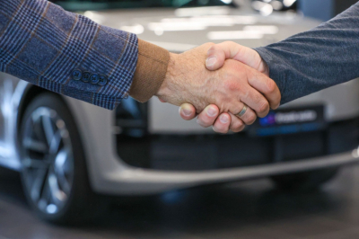 Найден способ, как не нарваться на штрафы при покупке авто у иностранцев