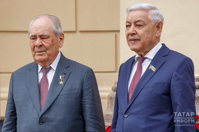 Шаймиев &ndash; Мухаметшину: Идем дальше по пути служения многонациональному народу Татарстана