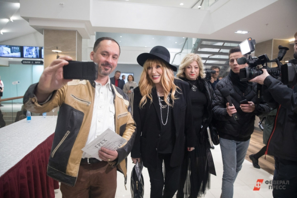 Пугачева выставила на продажу квартиру с видом на храм Христа Спасителя