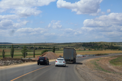 В Приморье до 24 апреля ограничили движение фур