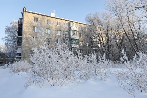Очистка крыши хрущевки в&nbsp;Казани этой зимой стоит больше, чем содержание всего дома за&nbsp;год