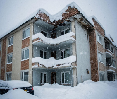 В Советском районе Казани обрушилась кровля жилого дома