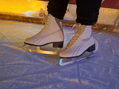 Народный каток на набережной Хабаровска завершил работу