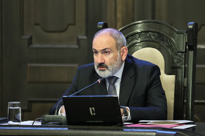Белозёров ответил на слова Пашиняна о $2 млрд за аренду железных дорог
