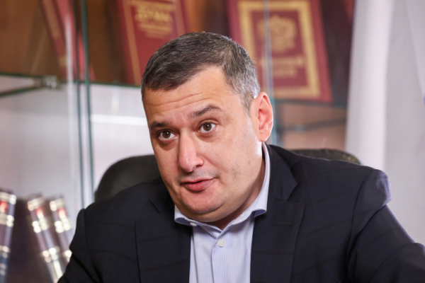 Хинштейн пословицей отреагировал на суровые приговоры предшественникам