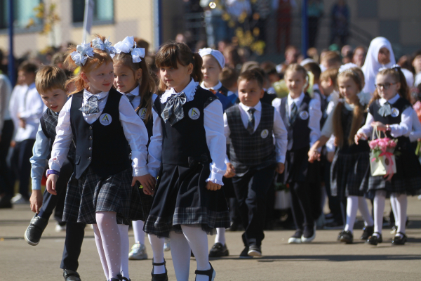 Заслуженный учитель России выступил против &laquo;пятой четверти&raquo; для школьников