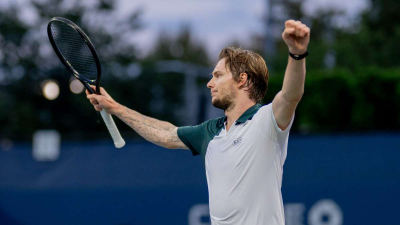 Бублик впервые вышел во вторую неделю US Open и встретится с Синнером