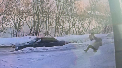 Видео помогло доказать вину УК после падения челнинца во дворе дома