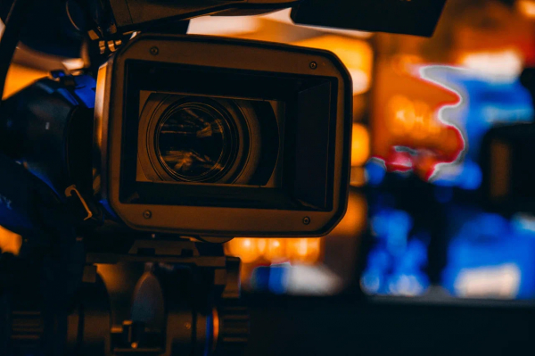 Актер Роман Курцын признался, что его имущество записано на близких