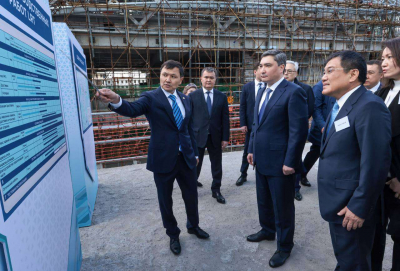 Газовая тепловая станция «Туран» и LRT: Бектенов проверил реализацию инфраструктурных проектов в Астане