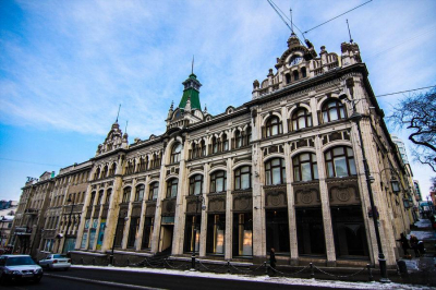 &laquo;Владивостокский ГУМ&raquo; никак не может пережить уход Zara