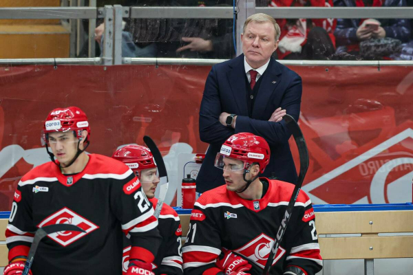 &laquo;Спартак&raquo; прояснил ситуацию с главным тренером Алексеем Жамновым