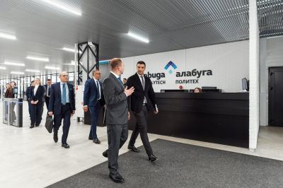 Министру промышленности Египта показали систему дуального обучения в «Алабуге»