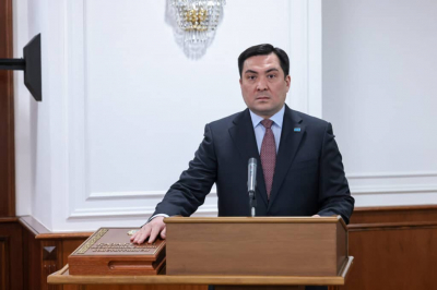 Новый министр энергетики Казахстана принял присягу