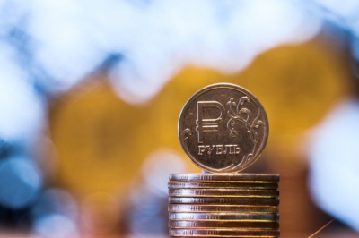 Массовые увольнения, спад доходов: почему рост рубля может стать проблемой