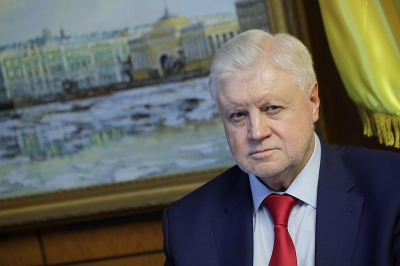Депутат Миронов предложил продлить майские праздники за счет январских
