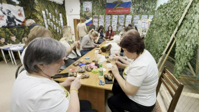 «Чебурашка останавливает пули»: в Нижнекамске создают обереги для бойцов СВО