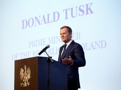 Президент Польши Туск высказался по поводу возможной отмены санкций Белым домом в отношении российской нефти